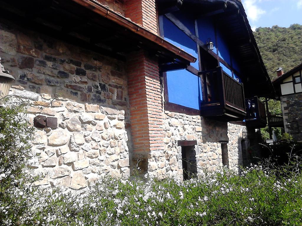 Apartamentos Samelar Camaleño Buitenkant foto