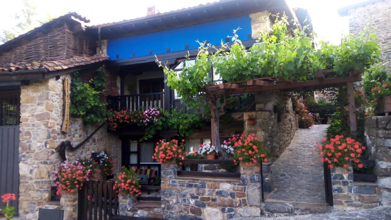 Apartamentos Samelar Camaleño Buitenkant foto