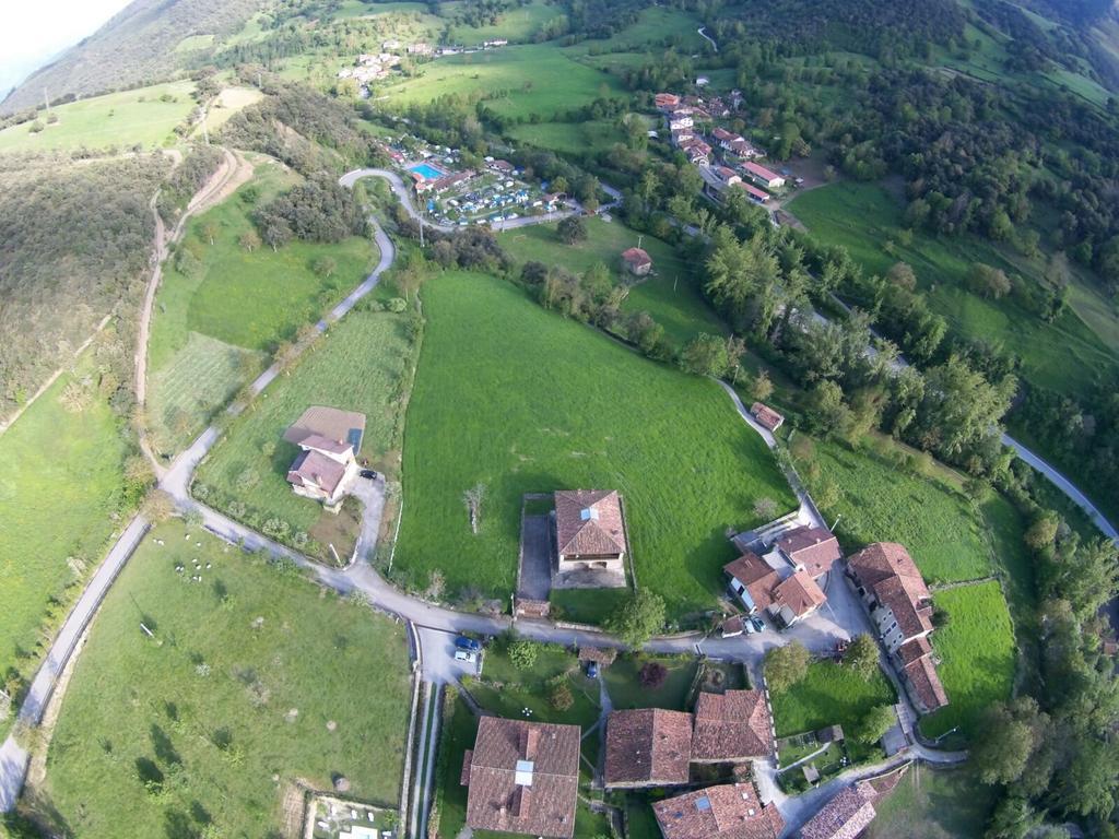 Apartamentos Samelar Camaleño Buitenkant foto
