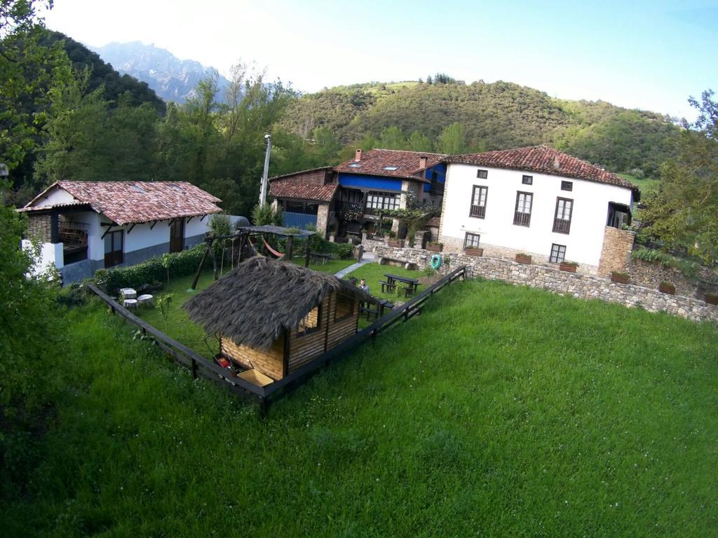 Apartamentos Samelar Camaleño Buitenkant foto