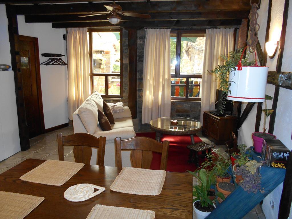 Apartamentos Samelar Camaleño Buitenkant foto